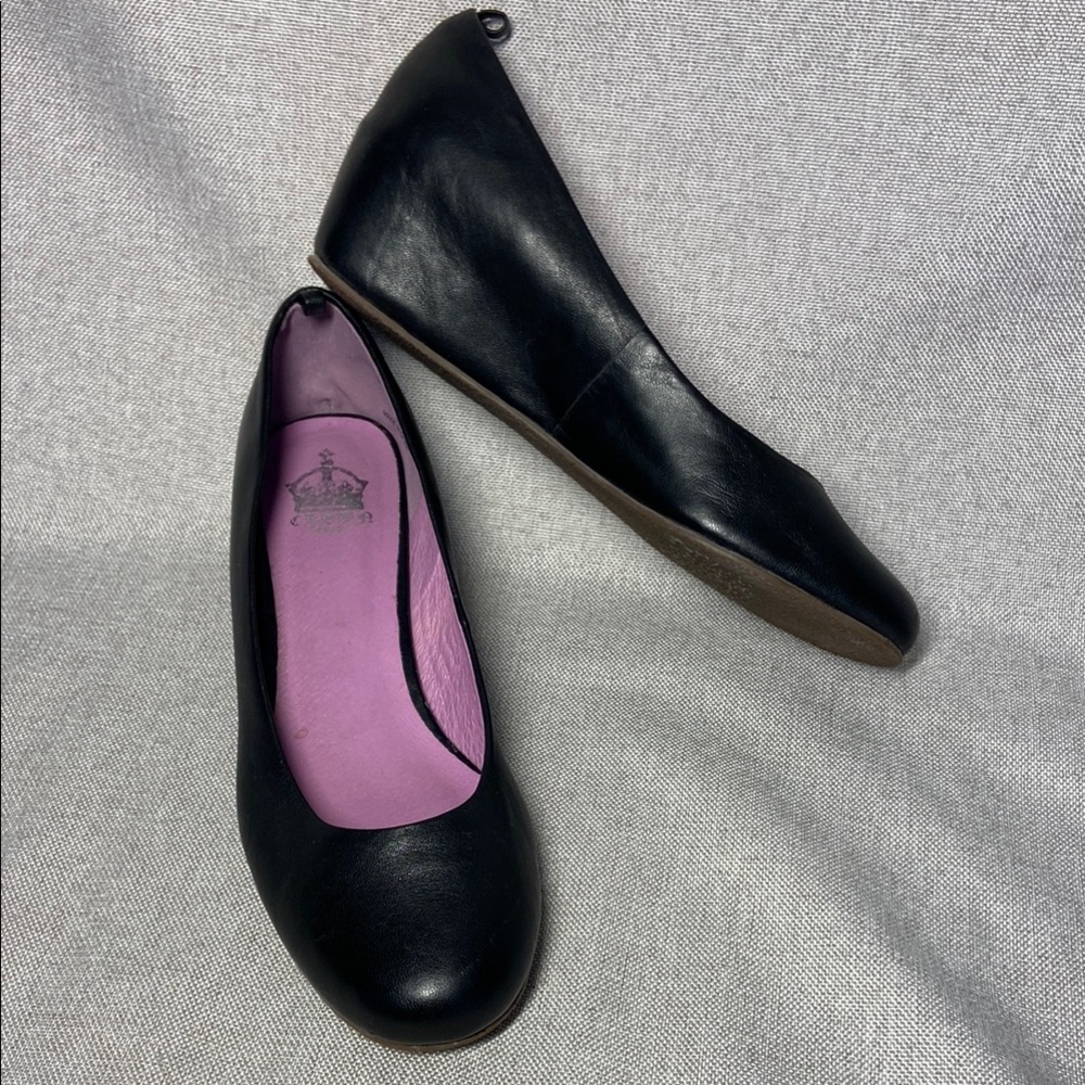 Crown Vintage Black Leather Women's Wedge Shoes. Size 8.